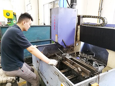 億東產品數控鑽銑